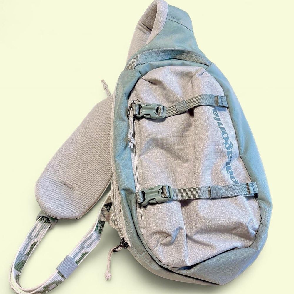 Patagonia Atom Sling 8L, Teal and Gray